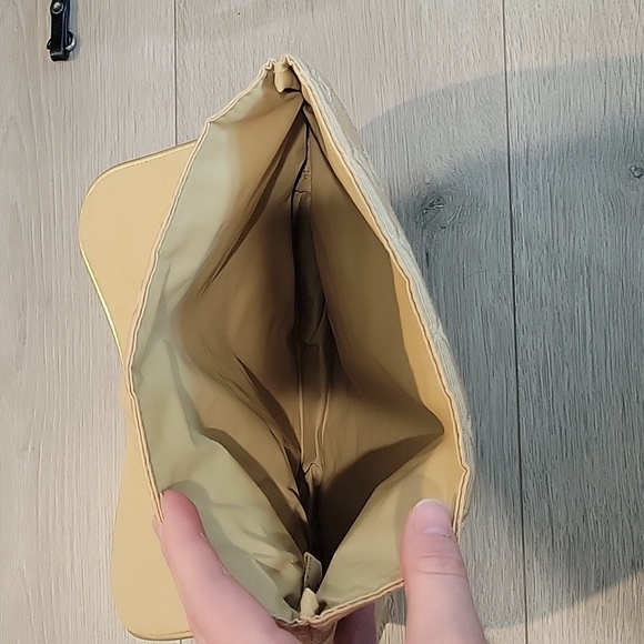 Vintage Givenchy bag or clutch - Picture 3 of 4